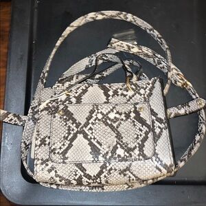 Primark Black and Cream Snake Print Crossbody Bag